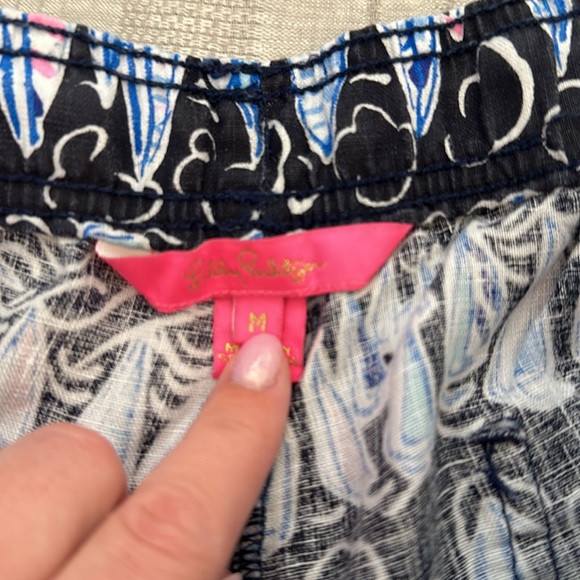 Lilly Pulitzer Black and Blue Patterned Pants - Picture 6 of 7
